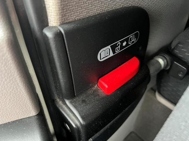 DAF XF 480 FT SSC Retarder Standklima 2xTank 1.185L - Nyergesvontató: 2 kép. DAF XF 480 FT SSC Retarder Standklima 2xTank 1.185L - Nyergesvontató: 2 kép.