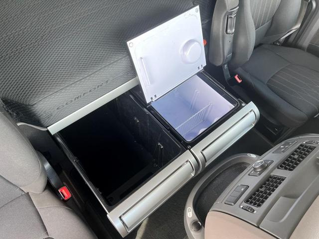 DAF XF 530 FT SSC Retarder Standklima Navigation - Nyergesvontató: 4 kép. DAF XF 530 FT SSC Retarder Standklima Navigation - Nyergesvontató: 4 kép.