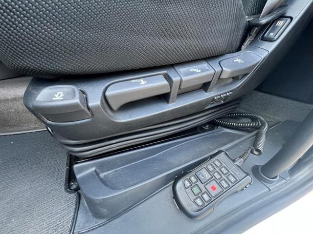 Nyergesvontató DAF XFn 480 FT Intarder 2xTank 1.105 L Vollspoiler: 7 kép. Nyergesvontató DAF XFn 480 FT Intarder 2xTank 1.105 L Vollspoiler: 7 kép.