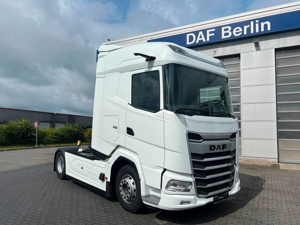 DAF XG 480 FT Automatik, Intarder, Modell 2025 - Nyergesvontató: 1 kép. DAF XG 480 FT Automatik, Intarder, Modell 2025 - Nyergesvontató: 1 kép.