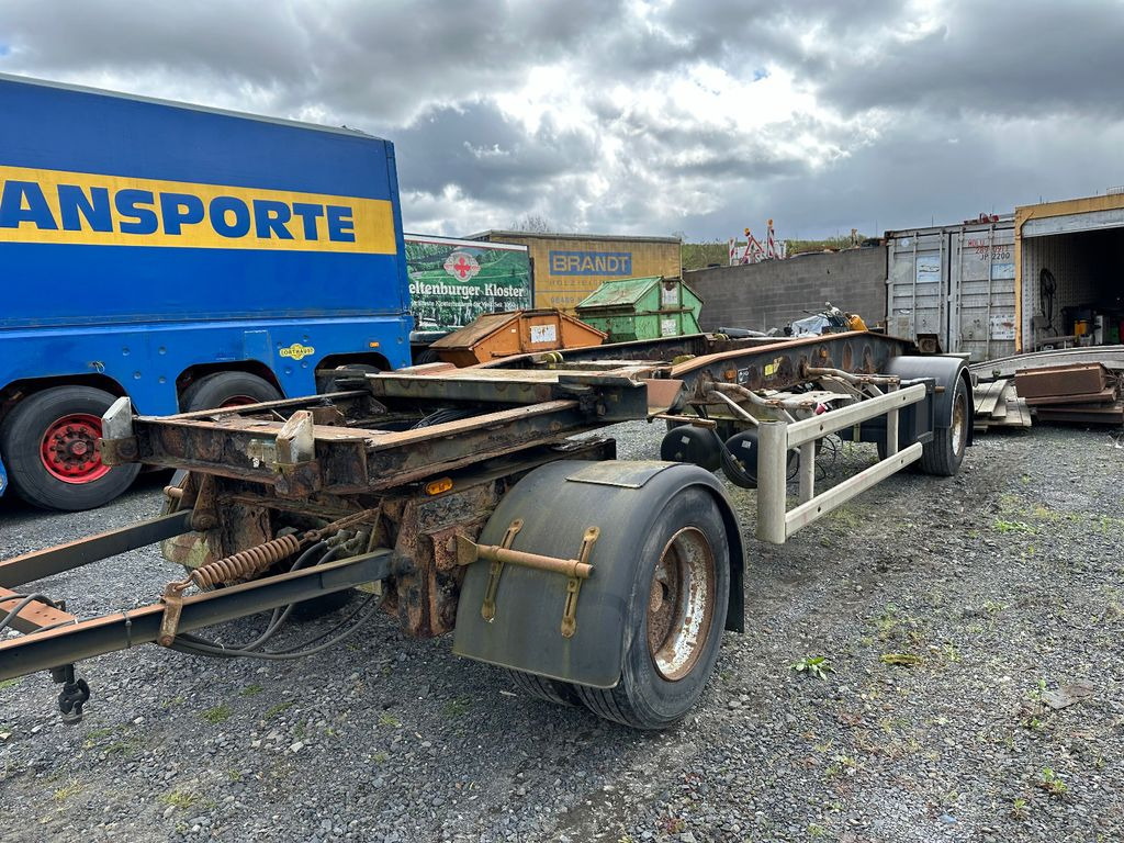 Hoffmann HSA 18,65 Absetz- Abrollanhänger - Multiliftes/ Konténerszállító pótkocsi: 1 kép. Hoffmann HSA 18,65 Absetz- Abrollanhänger - Multiliftes/ Konténerszállító pótkocsi: 1 kép.
