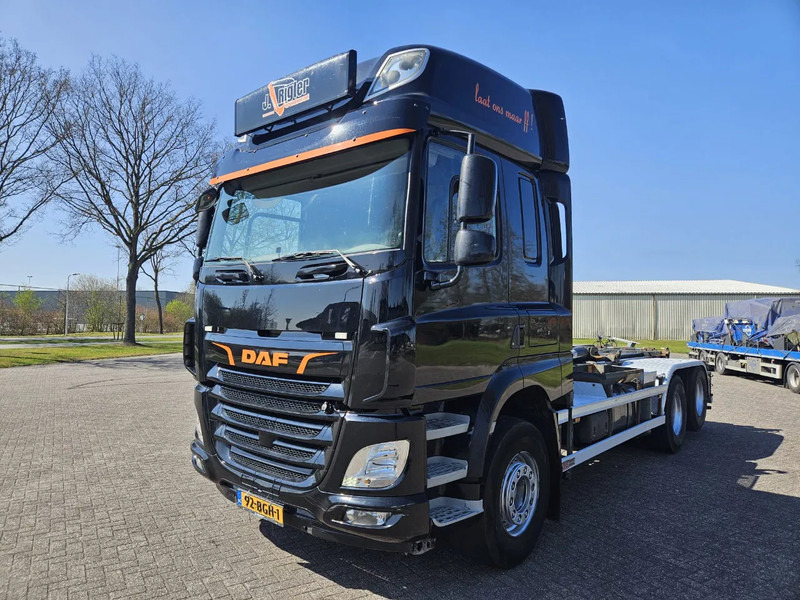 DAF CF 460 6X2 | 10 tyres | Hyva 22.57.S | Euro 6 | Retarder - Horgos rakodó teherautó: 1 kép. DAF CF 460 6X2 | 10 tyres | Hyva 22.57.S | Euro 6 | Retarder - Horgos rakodó teherautó: 1 kép.