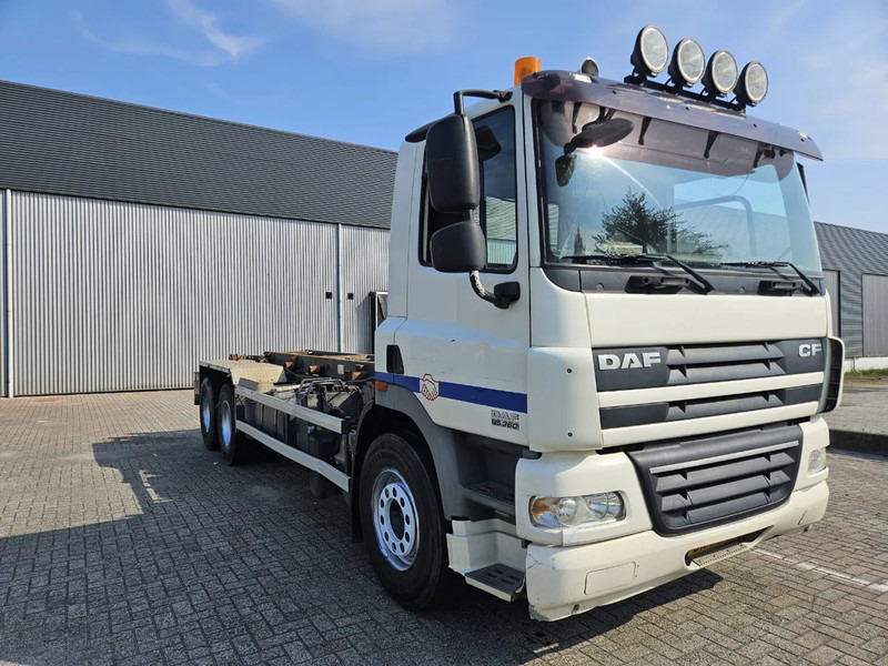 DAF CF 85 360 Manual 10 Tyres - Alvaz teherautó: 2 kép. DAF CF 85 360 Manual 10 Tyres - Alvaz teherautó: 2 kép.