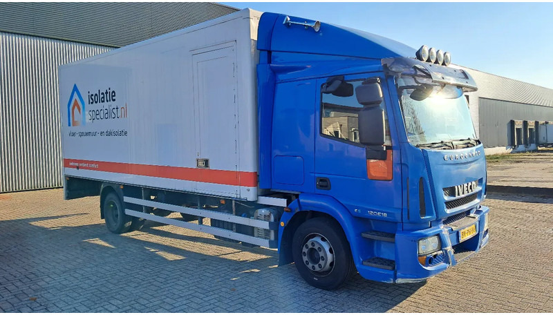 Iveco ML 120 E 18 Eurocargo Full steel - Dobozos felépítményű teherautó: 3 kép. Iveco ML 120 E 18 Eurocargo Full steel - Dobozos felépítményű teherautó: 3 kép.