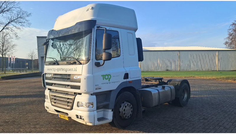 DAF CF 85 460 SSC Euro 5 Retarder - Nyergesvontató: 1 kép. DAF CF 85 460 SSC Euro 5 Retarder - Nyergesvontató: 1 kép.