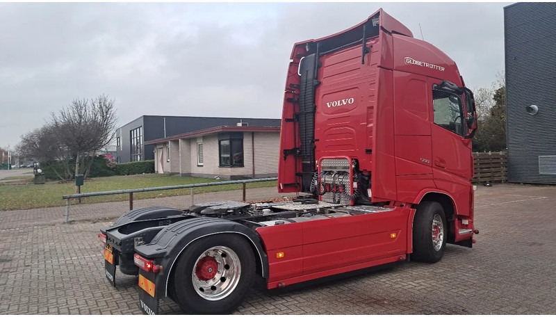 Volvo FH 500 Globetrotter Euro 5 PTO Hydrauliq Full Air New Tacho VEB - Nyergesvontató: 4 kép. Volvo FH 500 Globetrotter Euro 5 PTO Hydrauliq Full Air New Tacho VEB - Nyergesvontató: 4 kép.