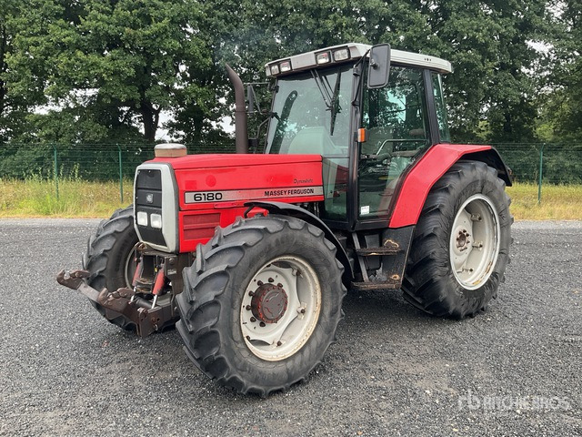 1997 Massey Ferguson 6180 4WD Tractor - Traktor: 2 kép. 1997 Massey Ferguson 6180 4WD Tractor - Traktor: 2 kép.