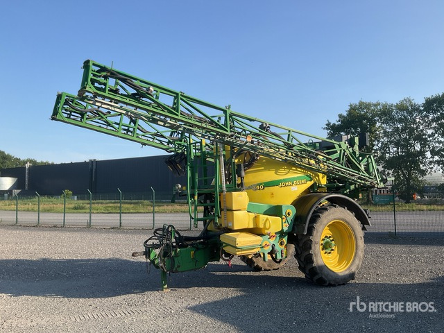 2002 John Deere 840 28 m Pull-Type Sprayer - Vontatott permetezők: 2 kép. 2002 John Deere 840 28 m Pull-Type Sprayer - Vontatott permetezők: 2 kép.