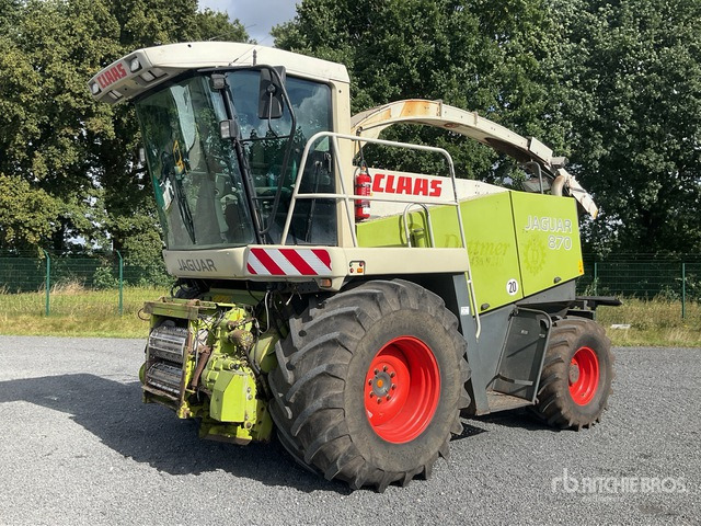2003 Claas Jaguar 870 4WD Forage Harvester - Önjáró szecskázógép: 1 kép. 2003 Claas Jaguar 870 4WD Forage Harvester - Önjáró szecskázógép: 1 kép.
