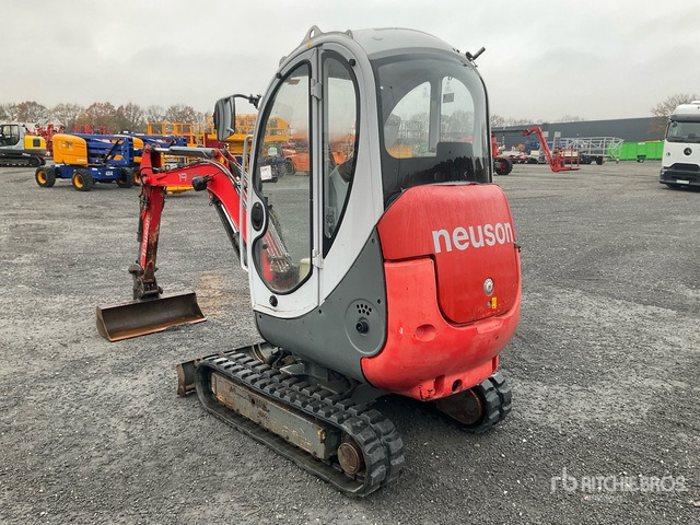 2007 Neuson 1903 Mini Excavator: <6.6t - Minikotró: 3 kép. 2007 Neuson 1903 Mini Excavator: <6.6t - Minikotró: 3 kép.