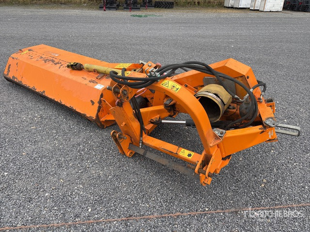2009 Votex Roadmaster Mower Conditioner - Fűkasza: 2 kép. 2009 Votex Roadmaster Mower Conditioner - Fűkasza: 2 kép.