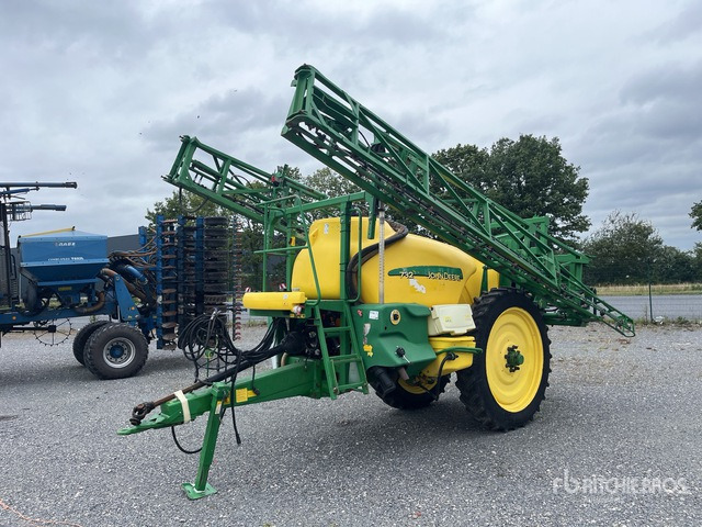 2011 John Deere 732 24 m Pull-Type Sprayer - Vontatott permetezők: 1 kép. 2011 John Deere 732 24 m Pull-Type Sprayer - Vontatott permetezők: 1 kép.