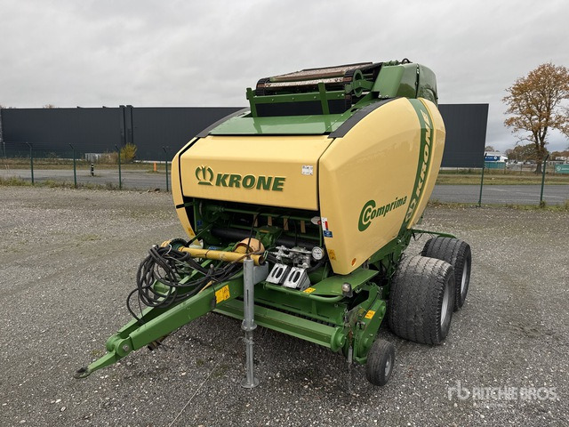 2012 Krone Comprima V180XC Round Baler - Bálázó: 2 kép. 2012 Krone Comprima V180XC Round Baler - Bálázó: 2 kép.