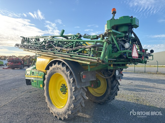 2013 John Deere R962i Pull-Type Sprayer - Vontatott permetezők: 3 kép. 2013 John Deere R962i Pull-Type Sprayer - Vontatott permetezők: 3 kép.