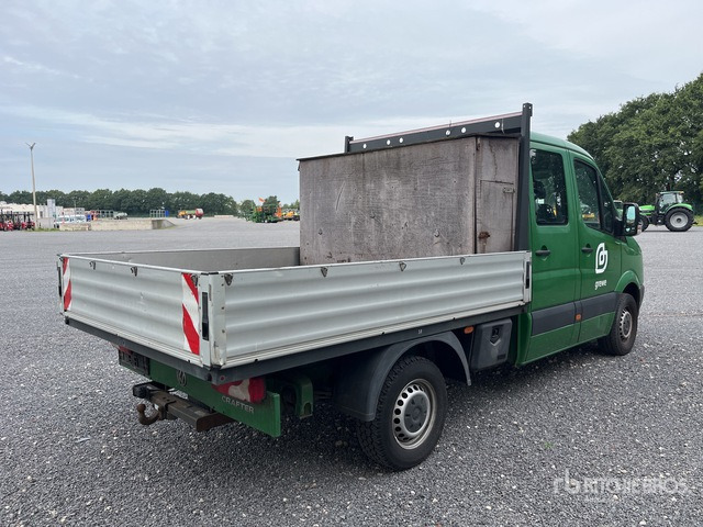 2015 Volkswagen Crafter 4x2 Crew Cab Flatbed Truck - Platós teherautó: 4 kép. 2015 Volkswagen Crafter 4x2 Crew Cab Flatbed Truck - Platós teherautó: 4 kép.
