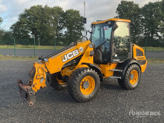 2016 JCB TM 220 Wheel Loader - Gumikerekes homlokrakodó: 2 kép. 2016 JCB TM 220 Wheel Loader - Gumikerekes homlokrakodó: 2 kép.