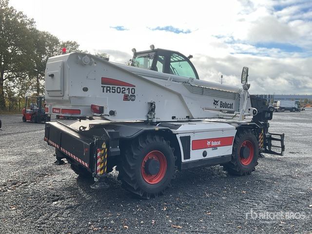 2019 Bobcat TR50210 Evo Telehandler - Teleszkópos rakodó: 4 kép. 2019 Bobcat TR50210 Evo Telehandler - Teleszkópos rakodó: 4 kép.
