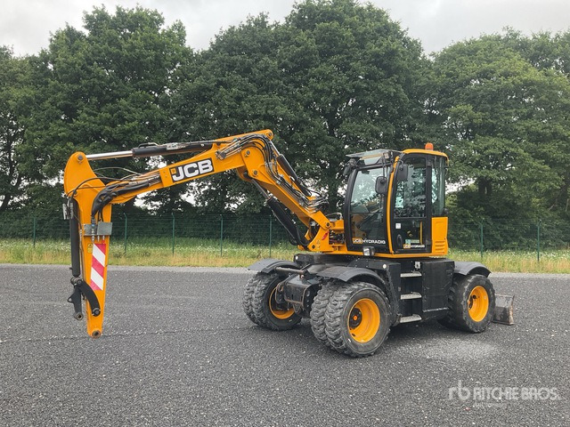2019 JCB 110WT HYDRADIG Wheel Excavator - Gumikerekes kotró: 1 kép. 2019 JCB 110WT HYDRADIG Wheel Excavator - Gumikerekes kotró: 1 kép.
