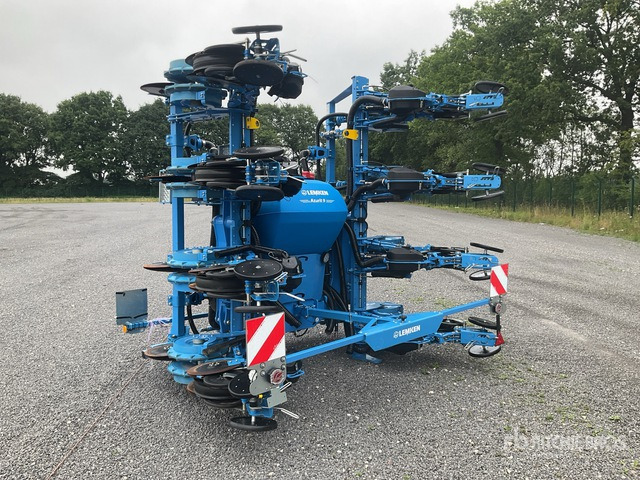 2021 Lemken Azurit 9 K8 Planter - Szárzúzó/ Mulcsozó: 3 kép. 2021 Lemken Azurit 9 K8 Planter - Szárzúzó/ Mulcsozó: 3 kép.