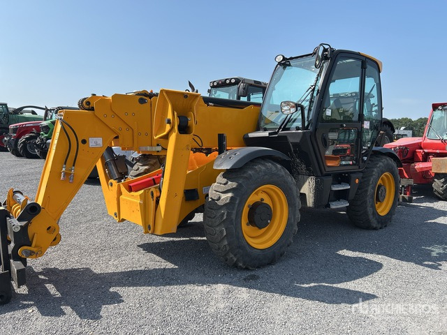 2022 JCB 540V180 Telehandler - Teleszkópos rakodó: 2 kép. 2022 JCB 540V180 Telehandler - Teleszkópos rakodó: 2 kép.