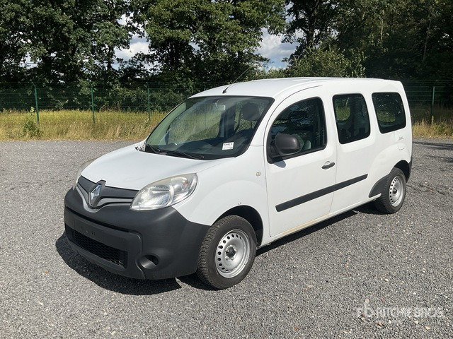 2018 Renault Kangoo Maxi 1.5 DCI Cargo Van - Kisteherautó: 2 kép. 2018 Renault Kangoo Maxi 1.5 DCI Cargo Van - Kisteherautó: 2 kép.
