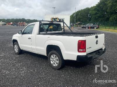 VOLKSWAGEN AMAROK 2.0 TDI 4-Motion - Pickup: 2 kép. VOLKSWAGEN AMAROK 2.0 TDI 4-Motion - Pickup: 2 kép.