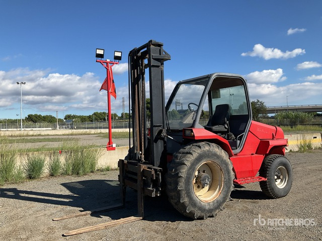 1997 Manitou M26.2 2600 kg 4x2 Rough Terrain Forklift - Terepjáró képességű targoncá: 1 kép. 1997 Manitou M26.2 2600 kg 4x2 Rough Terrain Forklift - Terepjáró képességű targoncá: 1 kép.