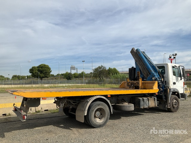 2002 Nissan Atleon 210 4x2 with Crane Rollback Truck - Vontató: 3 kép. 2002 Nissan Atleon 210 4x2 with Crane Rollback Truck - Vontató: 3 kép.