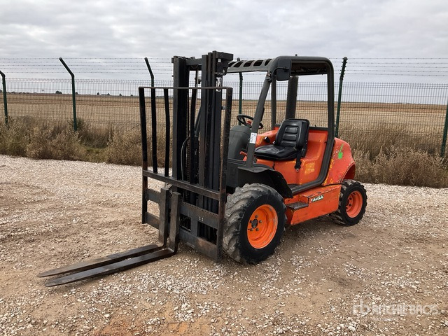 2005 Ausa C150H 4x4 Rough Terrain Forklift - Terepjáró képességű targoncá: 1 kép. 2005 Ausa C150H 4x4 Rough Terrain Forklift - Terepjáró képességű targoncá: 1 kép.