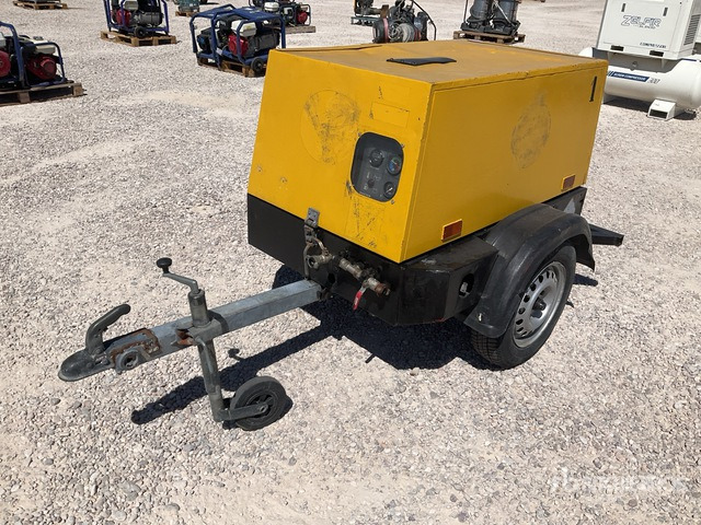 2005 Kaeser M20 Mobile Air Compressor - Légkompresszor: 2 kép. 2005 Kaeser M20 Mobile Air Compressor - Légkompresszor: 2 kép.