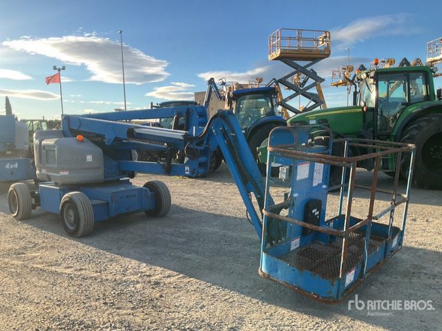 2006 Genie Z45/25JDC 2WD Electric Articulating Boom Lift - Személyemelő: 3 kép. 2006 Genie Z45/25JDC 2WD Electric Articulating Boom Lift - Személyemelő: 3 kép.