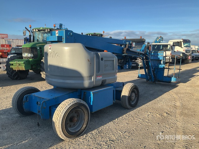 2006 Genie Z45/25JDC 2WD Electric Articulating Boom Lift - Személyemelő: 2 kép. 2006 Genie Z45/25JDC 2WD Electric Articulating Boom Lift - Személyemelő: 2 kép.