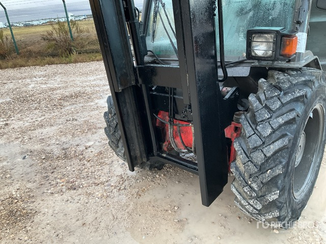 2006 Manitou MH 20-4T Forklift - Terepjáró képességű targoncá: 4 kép. 2006 Manitou MH 20-4T Forklift - Terepjáró képességű targoncá: 4 kép.