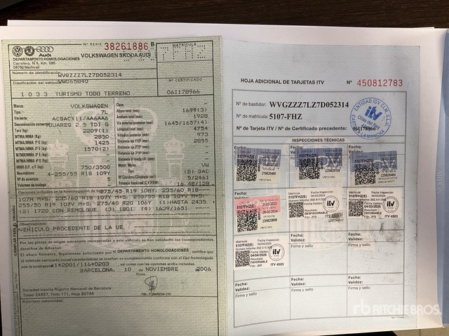 2006 Volkswagen Touareg 2.5 AWD SUV - Terepjáró/ SUV: 2 kép. 2006 Volkswagen Touareg 2.5 AWD SUV - Terepjáró/ SUV: 2 kép.