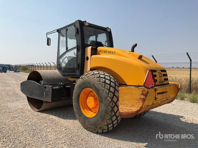 2008 JCB Vibromax VM115D Smooth Drum Compactor - Szárzúzó/ Mulcsozó: 3 kép. 2008 JCB Vibromax VM115D Smooth Drum Compactor - Szárzúzó/ Mulcsozó: 3 kép.