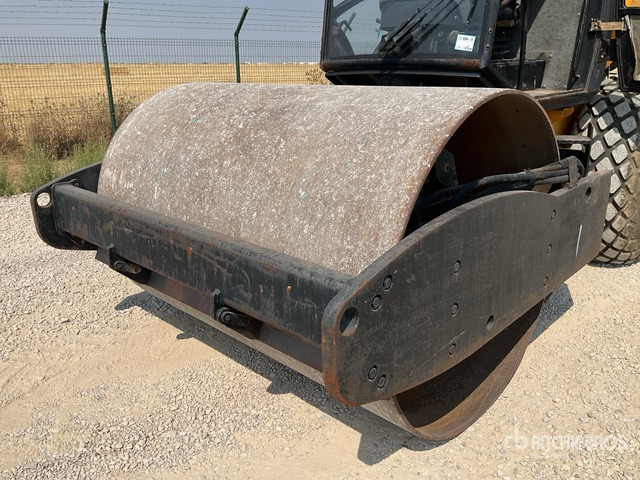 2008 JCB Vibromax VM115D Smooth Drum Compactor - Szárzúzó/ Mulcsozó: 5 kép. 2008 JCB Vibromax VM115D Smooth Drum Compactor - Szárzúzó/ Mulcsozó: 5 kép.