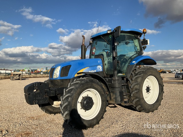 2008 New Holland T6070 4WD Tractor - Traktor: 2 kép. 2008 New Holland T6070 4WD Tractor - Traktor: 2 kép.