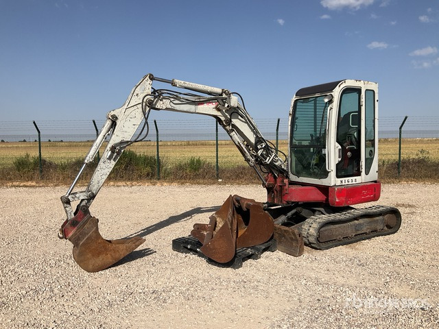 2008 Takeuchi TB138FR Mini Excavator: <6.6t - Minikotró: 2 kép. 2008 Takeuchi TB138FR Mini Excavator: <6.6t - Minikotró: 2 kép.