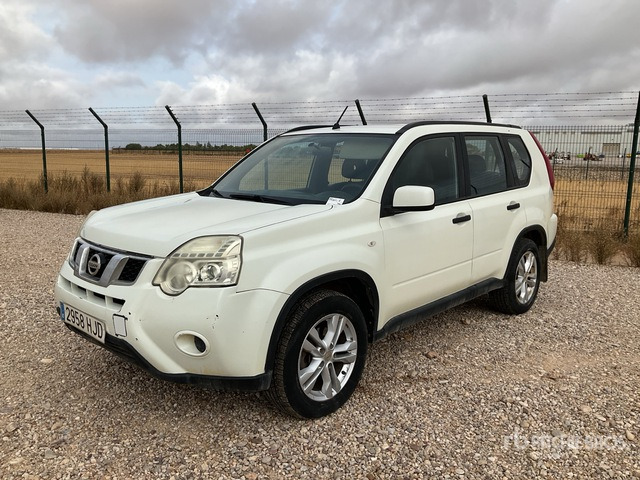 2012 Nissan X-Trail Automobile - Terepjáró/ SUV: 1 kép. 2012 Nissan X-Trail Automobile - Terepjáró/ SUV: 1 kép.