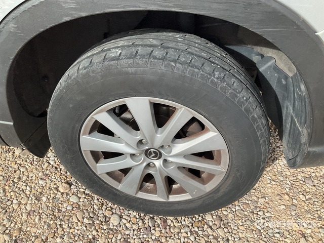 2015 Mazda CX5 Automobile - Terepjáró/ SUV: 4 kép. 2015 Mazda CX5 Automobile - Terepjáró/ SUV: 4 kép.