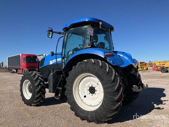 2015 New Holland T7.185 4WD Tractor - Traktor: 3 kép. 2015 New Holland T7.185 4WD Tractor - Traktor: 3 kép.