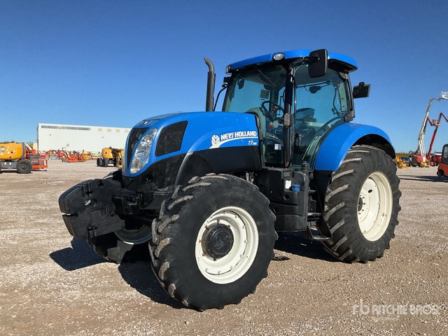 2015 New Holland T7.185 4WD Tractor - Traktor: 1 kép. 2015 New Holland T7.185 4WD Tractor - Traktor: 1 kép.