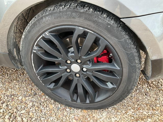 2016 Land Rover Range Rover Sport SUV - Terepjáró/ SUV: 4 kép. 2016 Land Rover Range Rover Sport SUV - Terepjáró/ SUV: 4 kép.