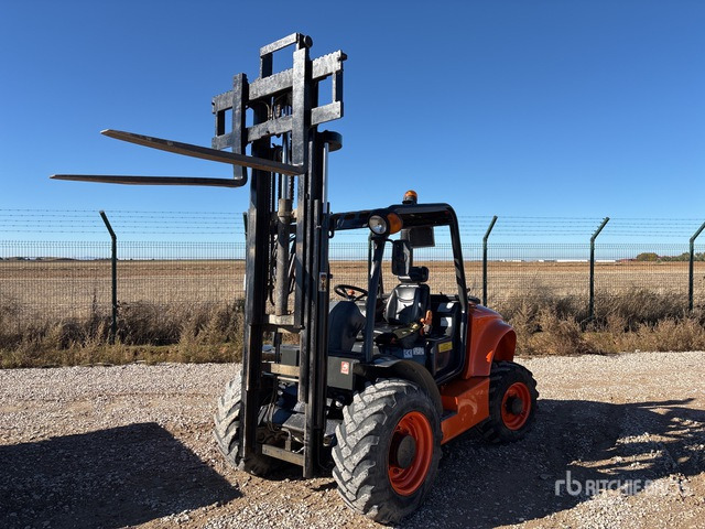 2017 Ausa C 250 Hx4 Truck Mounted Forklift - Terepjáró képességű targoncá: 3 kép. 2017 Ausa C 250 Hx4 Truck Mounted Forklift - Terepjáró képességű targoncá: 3 kép.