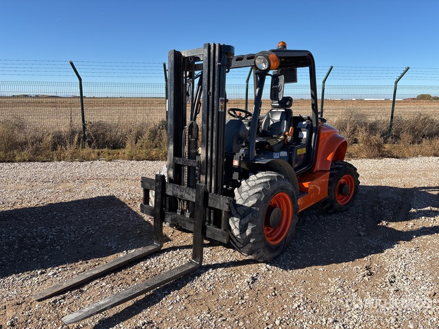 2017 Ausa C 250 Hx4 Truck Mounted Forklift - Terepjáró képességű targoncá: 2 kép. 2017 Ausa C 250 Hx4 Truck Mounted Forklift - Terepjáró képességű targoncá: 2 kép.