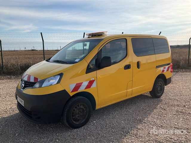 2017 Nissan NV200 City Verso 5 Passenger Van - Minibusz, Kisbusz: 1 kép. 2017 Nissan NV200 City Verso 5 Passenger Van - Minibusz, Kisbusz: 1 kép.