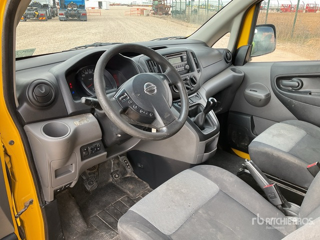2017 Nissan NV200 City Verso 5 Passenger Van - Minibusz, Kisbusz: 5 kép. 2017 Nissan NV200 City Verso 5 Passenger Van - Minibusz, Kisbusz: 5 kép.