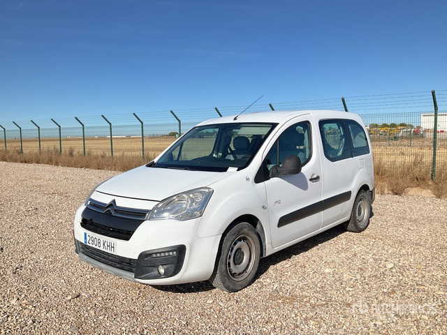 2018 Citroen Berlingo Passenger Van - Minibusz, Kisbusz: 1 kép. 2018 Citroen Berlingo Passenger Van - Minibusz, Kisbusz: 1 kép.