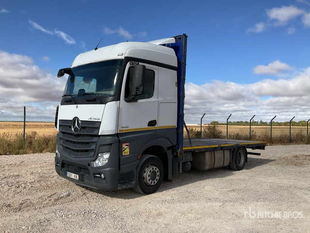2018 Mercedes-Benz Actros 1846L 4x2 Flatbed Truck - Platós teherautó: 1 kép. 2018 Mercedes-Benz Actros 1846L 4x2 Flatbed Truck - Platós teherautó: 1 kép.