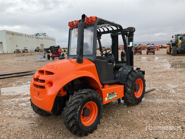 2019 Ausa C250H 4x4 Rough Terrain Forklift - Terepjáró képességű targoncá: 3 kép. 2019 Ausa C250H 4x4 Rough Terrain Forklift - Terepjáró képességű targoncá: 3 kép.